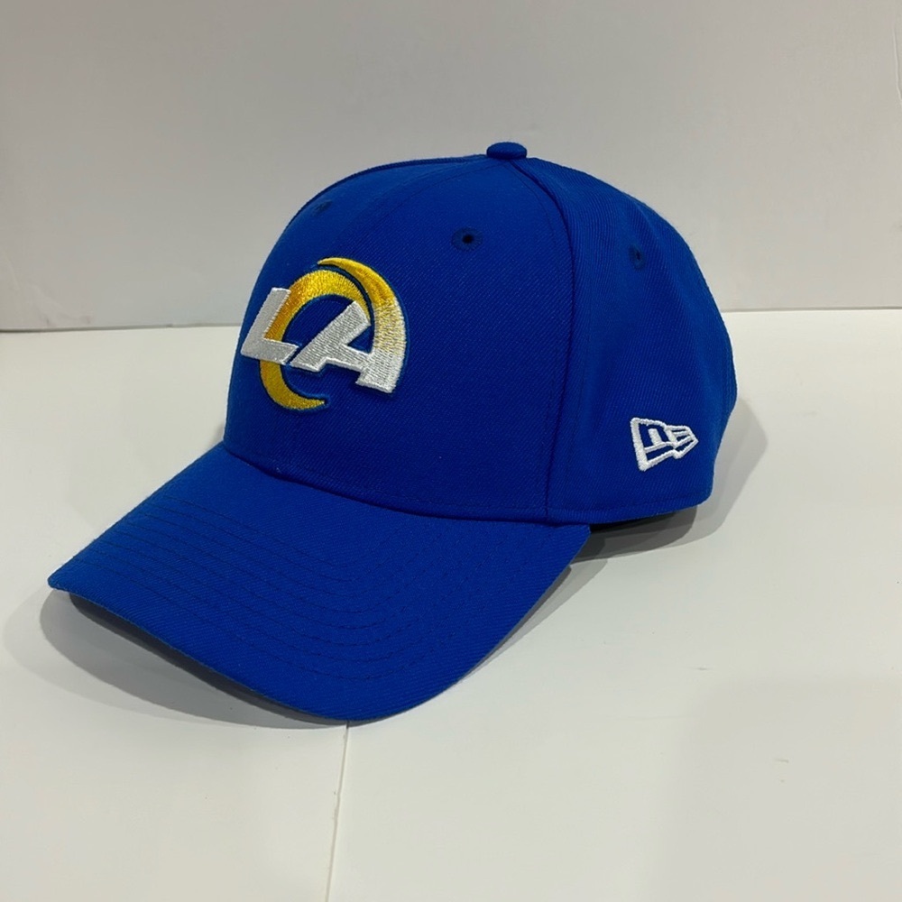 Spurs New Era NFL Los Angeles LA Rams 9FORTY Blue Gold Embroidered Game Cap